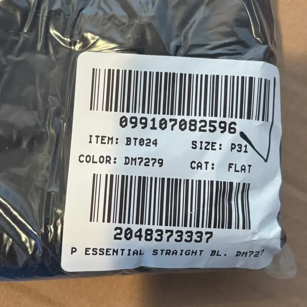 J Crew Essential Straight Jeans 31 31P P31 Black Denim NWT Crop BT024 J.Crew